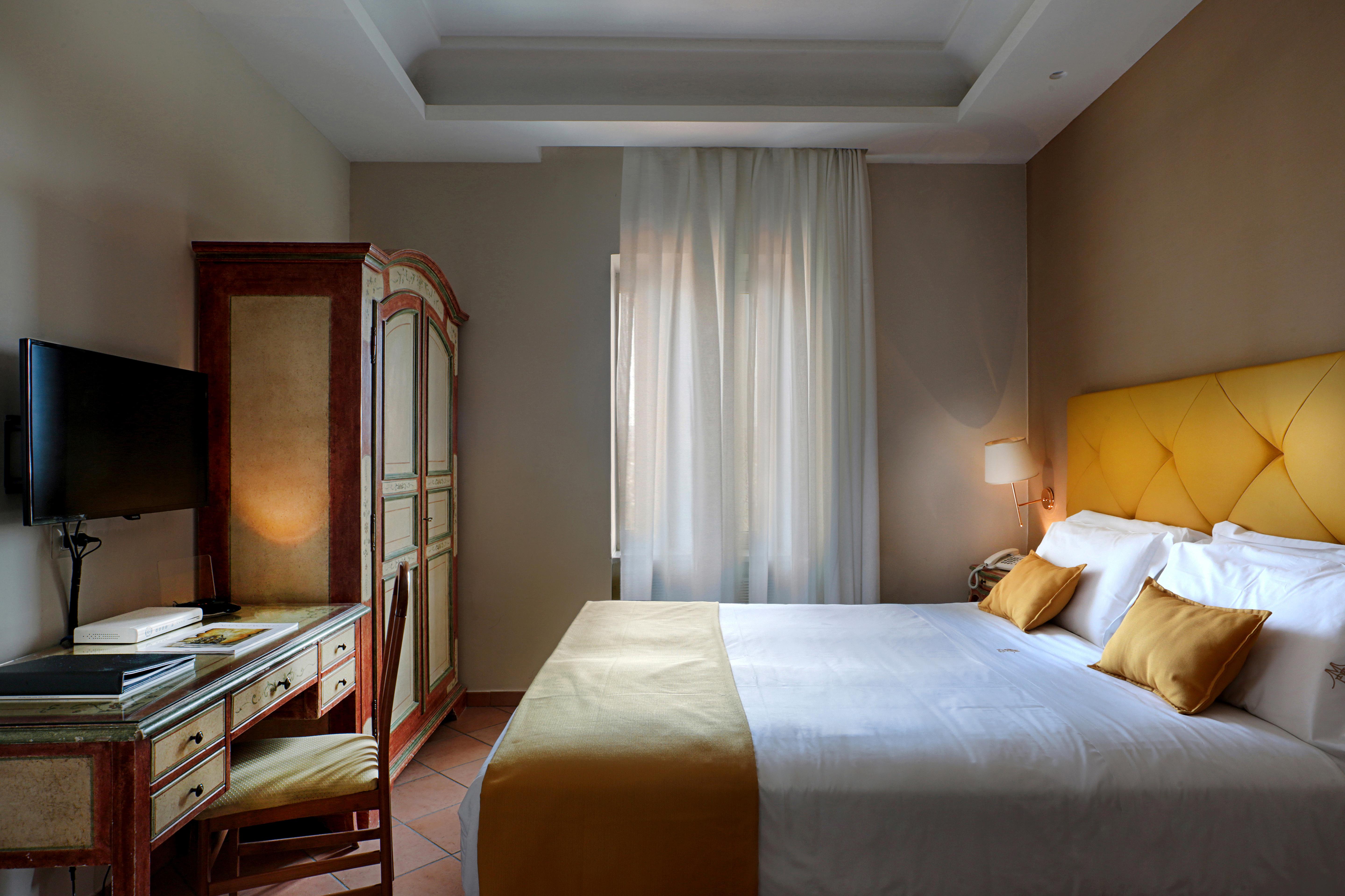 Montespina Park Hotel Наполи Екстериор снимка