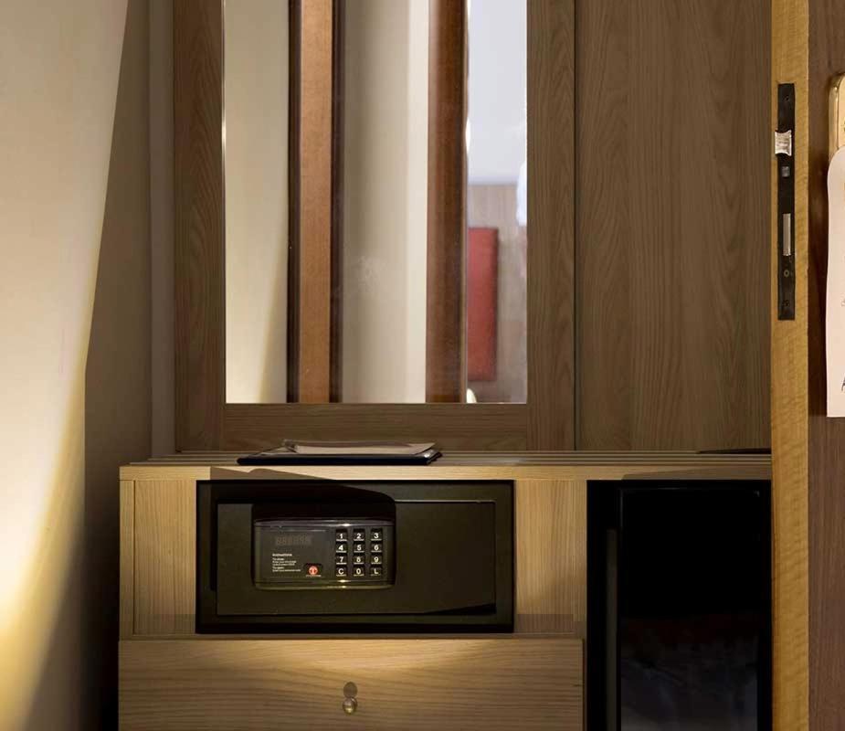 Montespina Park Hotel Наполи Екстериор снимка